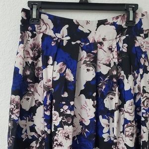 Floral Midi skirt